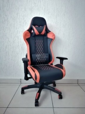 Кресло геймерское Barneo K-53 (черная экокожа оранжевые вставки) в Покачах - pokachi.ok-mebel.com | фото