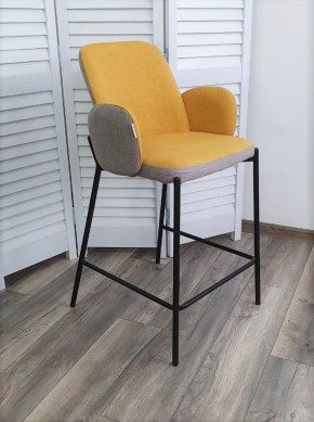 Полубарный стул NYX (H=65cm) VF106 желтый / VF120 серый М-City в Покачах - pokachi.ok-mebel.com | фото