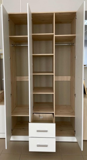 Шкаф "Милана" 3-х створчатый с 2 ящиками по центру в Покачах - pokachi.ok-mebel.com | фото 2