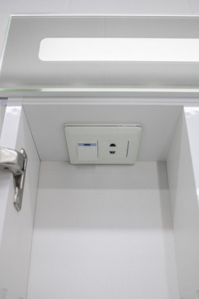 Шкаф-зеркало Аврора 65 с подсветкой LED Домино (DV8006HZ) в Покачах - pokachi.ok-mebel.com | фото 10
